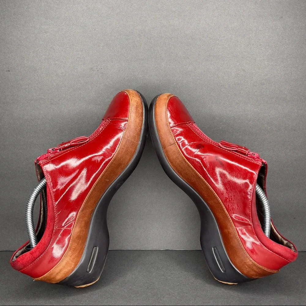 Cole Haan Women Boot Air Luna Size8 B Red Patent Leather Waterproof Rain Shoes.‎